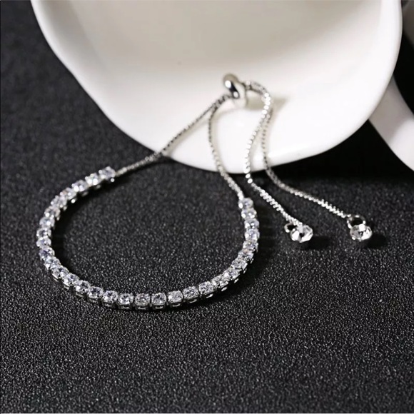 18k White Gold Dainty Bracelet with Cubic Zirconia - Picture 2 of 5